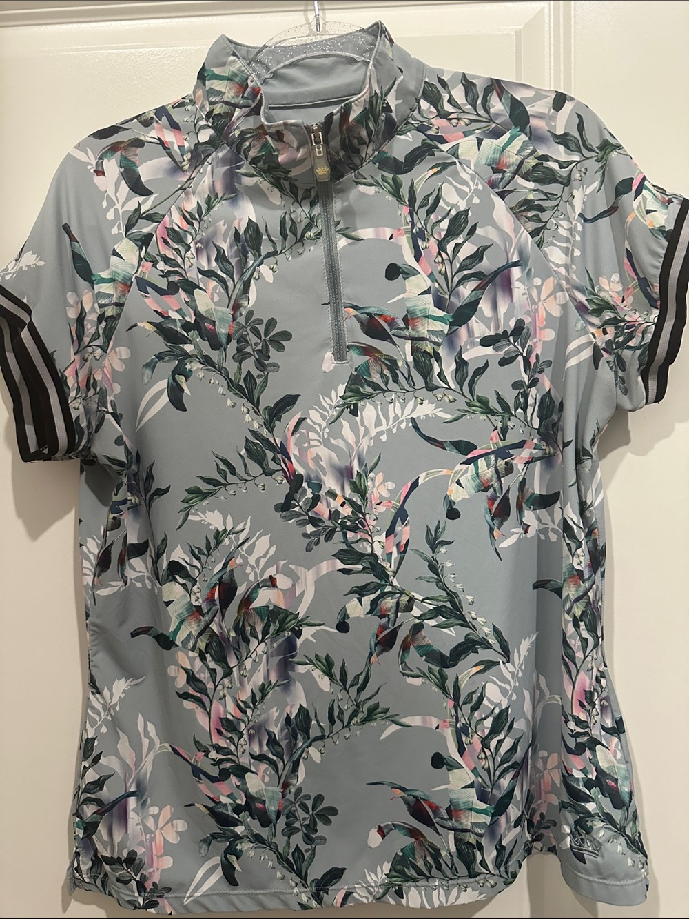 Kastel - sage & floral short sleeve